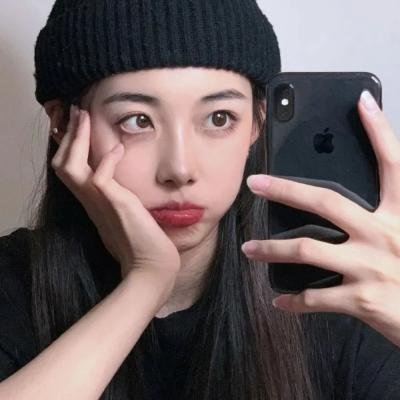 明天,我会成为谁的女友